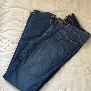 Paige Skyline Skinny Jeans